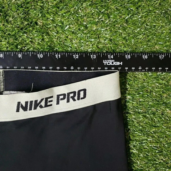 Nike Pro Women's Size M Leggings Capri Pants Black Nylon Pull On - Picture 6 of 9